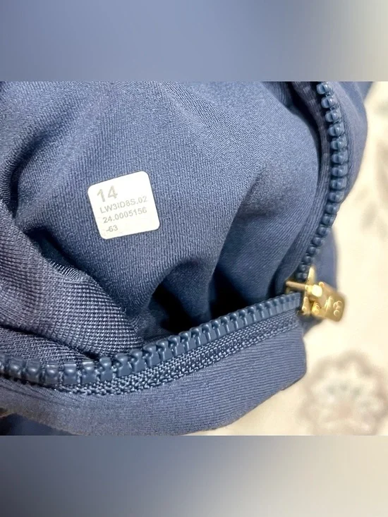 Lululemon Define Jacket *Nulu Shade Blue / Gold Zipper Size 14 - Picture 7 of 9